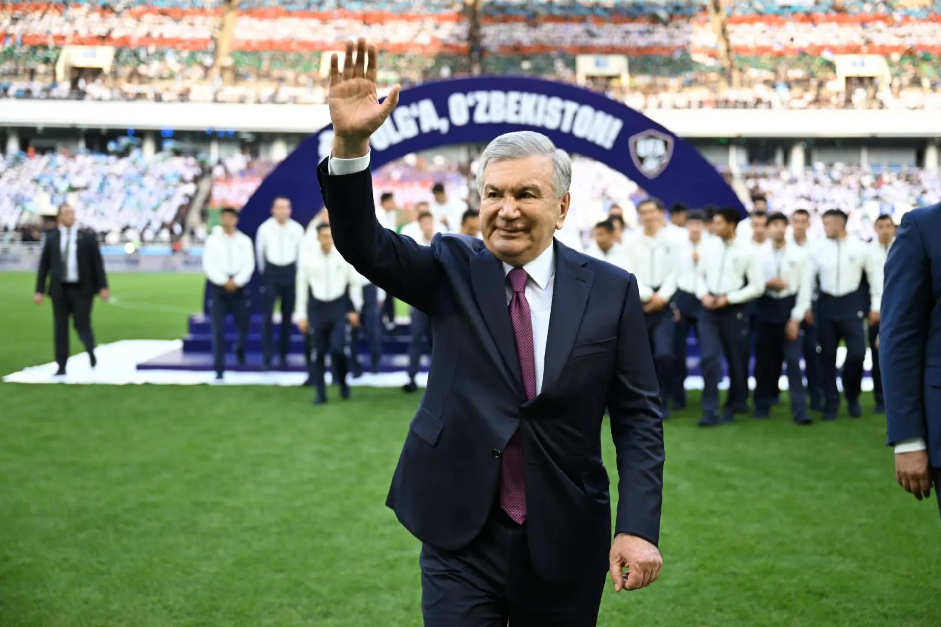 President hero wave