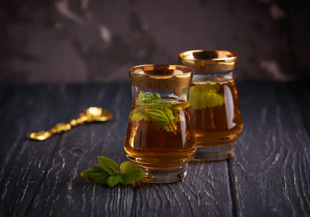 refreshing mint tea in elegant glasses 2026 03 09 23 55 02 utc